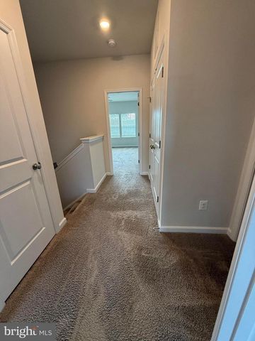 7464 WILMER WAY, Manassas, VA 20109