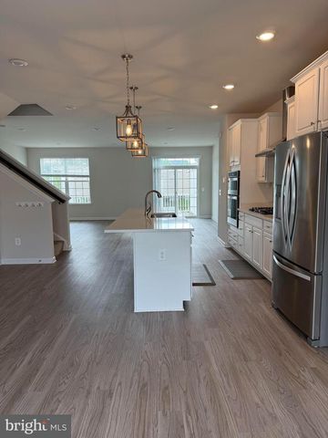 7464 WILMER WAY, Manassas, VA 20109