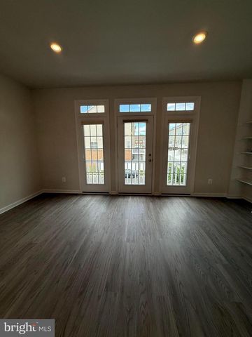 7464 WILMER WAY, Manassas, VA 20109