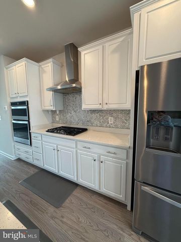 7464 WILMER WAY, Manassas, VA 20109