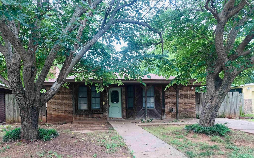 2937 MCGAHA AVENUE, Wichita Falls, TX 76308