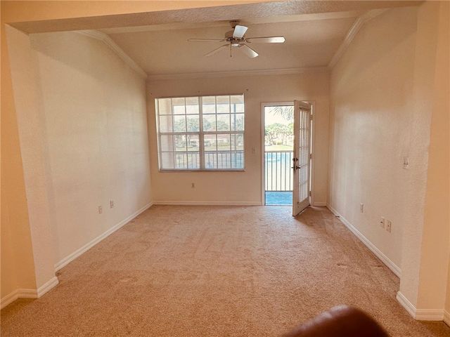 2526 57th Circle 2526, Vero Beach, FL 32966