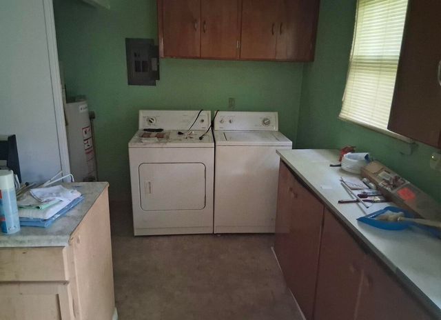 2313 Glenwood Avenue, Saginaw, MI 48601