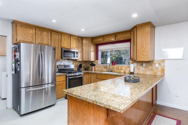 7001 Little Canyon Ct, El Dorado, CA 95623