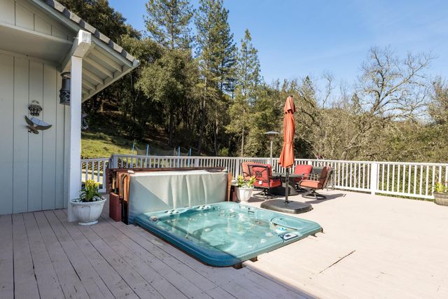 7001 Little Canyon Ct, El Dorado, CA 95623