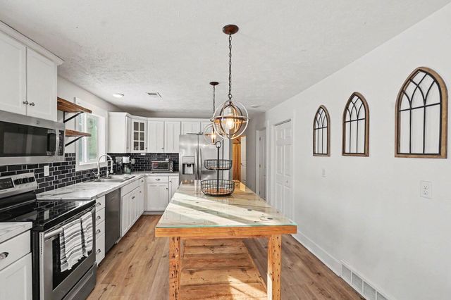 1480 Poulson Road, Muskegon, MI 49445