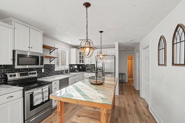 1480 Poulson Road, Muskegon, MI 49445