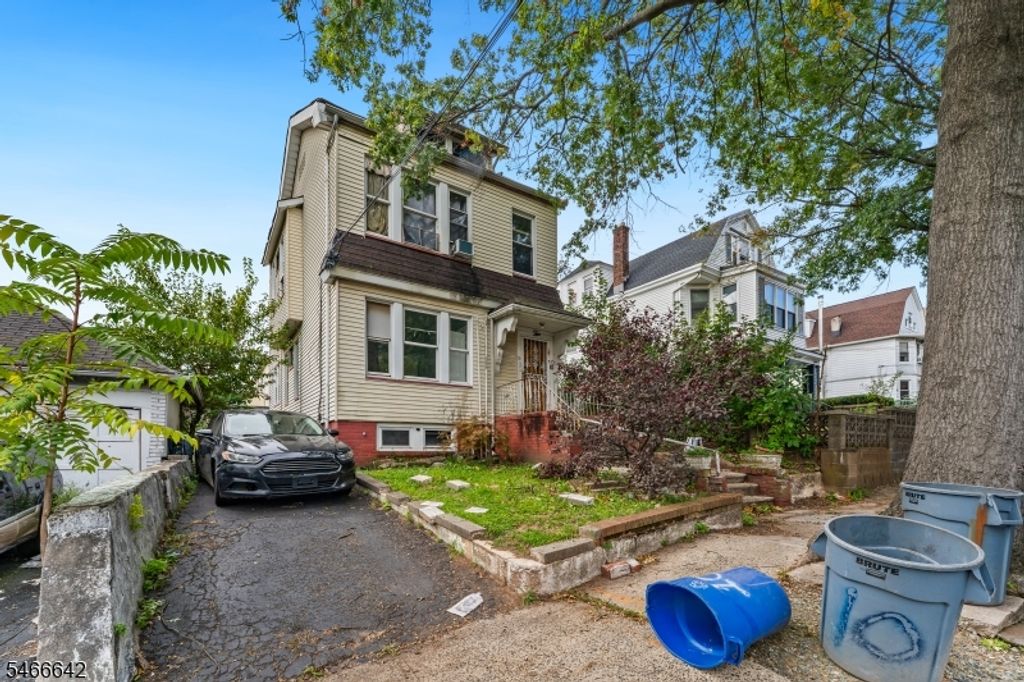 10 Bock Ave, Newark City, NJ 07112 — exterior