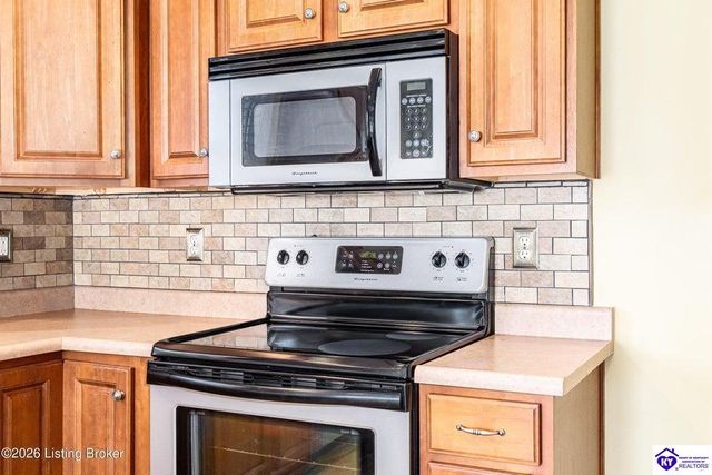 133 E Piedmont Drive, Vine Grove, KY 40175