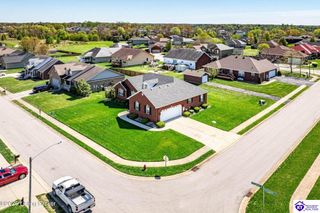 133 E Piedmont Drive, Vine Grove, KY 40175