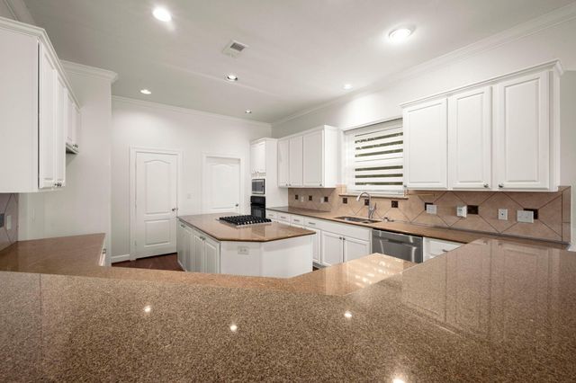 107 Island Blvd, Missouri City, TX 77459