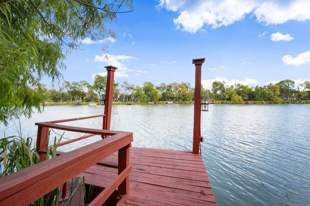 107 Island Blvd, Missouri City, TX 77459