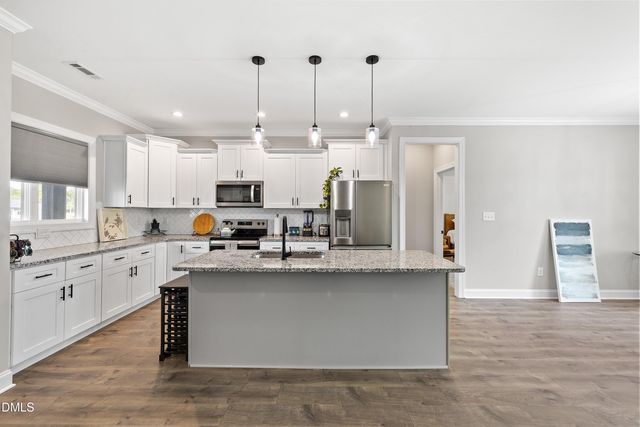 240 Sourgum Court, Zebulon, NC 27597