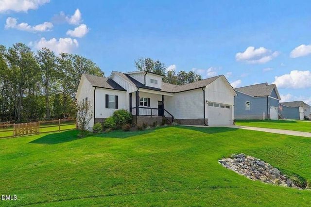 240 Sourgum Court, Zebulon, NC 27597