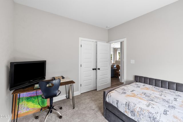 240 Sourgum Court, Zebulon, NC 27597
