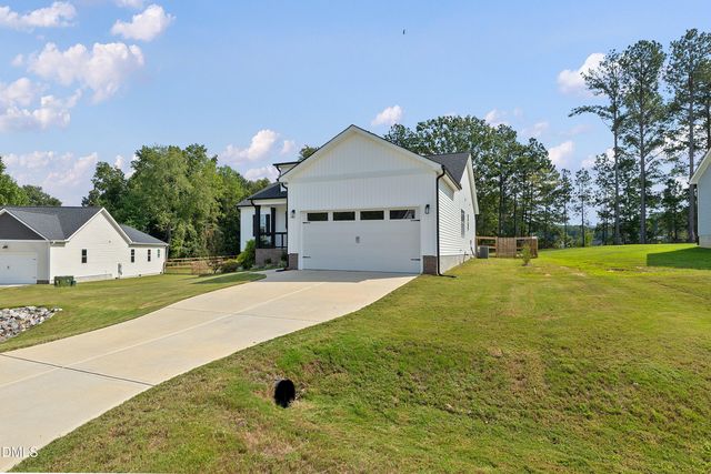 240 Sourgum Court, Zebulon, NC 27597
