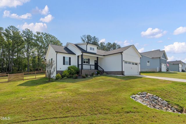 240 Sourgum Court, Zebulon, NC 27597