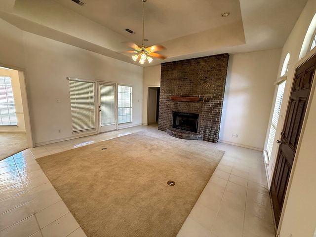 1001 Hunters Court, Sanger, TX 76266