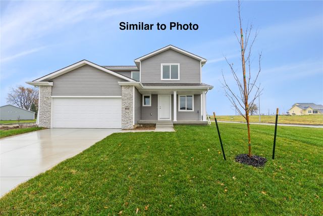 1520 Locust Street, Waukee, IA 50263