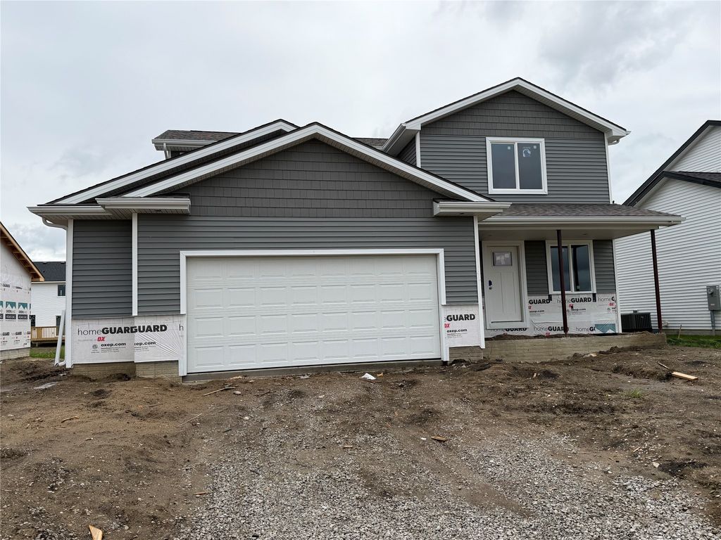 1520 Locust Street, Waukee, IA 50263
