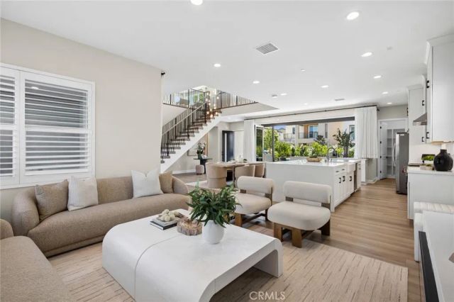 181 Keeper, Irvine, CA 92618