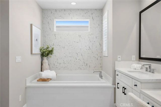 181 Keeper, Irvine, CA 92618