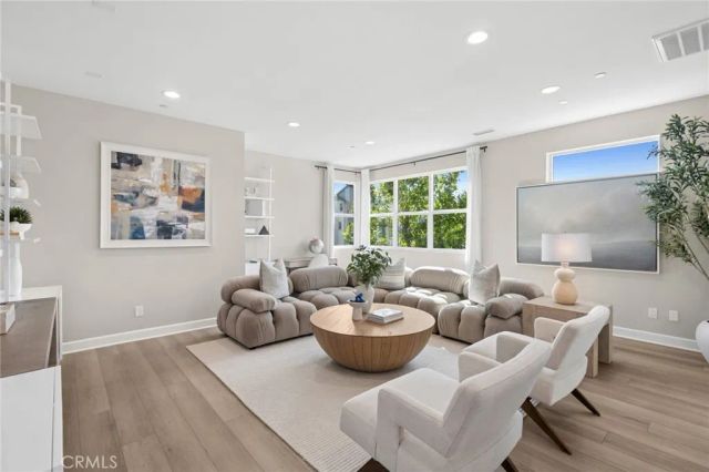 181 Keeper, Irvine, CA 92618