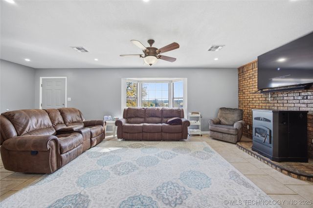 4882 W Hwy 31, Mcalester, OK 74501