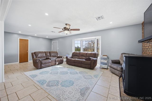 4882 W Hwy 31, Mcalester, OK 74501