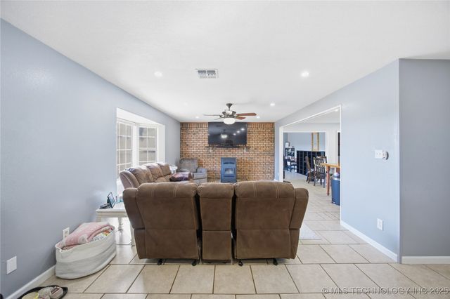 4882 W Hwy 31, Mcalester, OK 74501