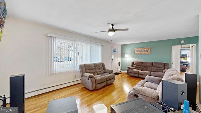 123 PINE ST, Wyoming, DE 19934