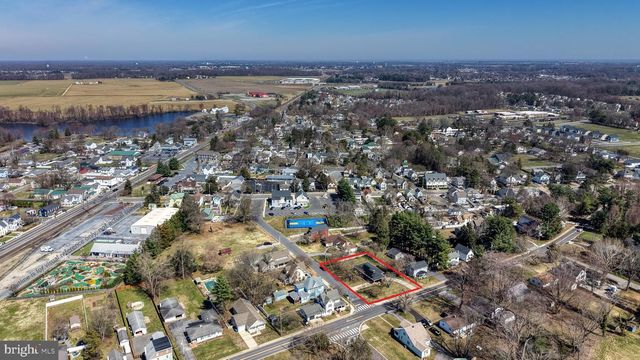 123 PINE ST, Wyoming, DE 19934