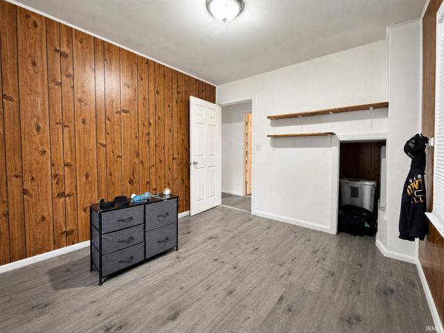 2504 E 13th Street, Muncie, IN 47302