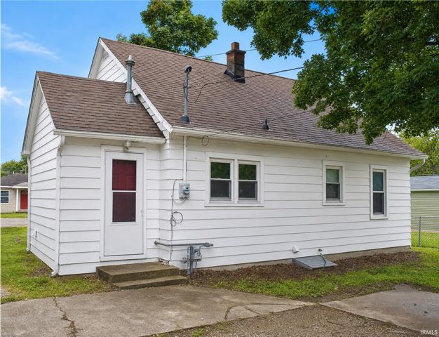 2504 E 13th Street, Muncie, IN 47302