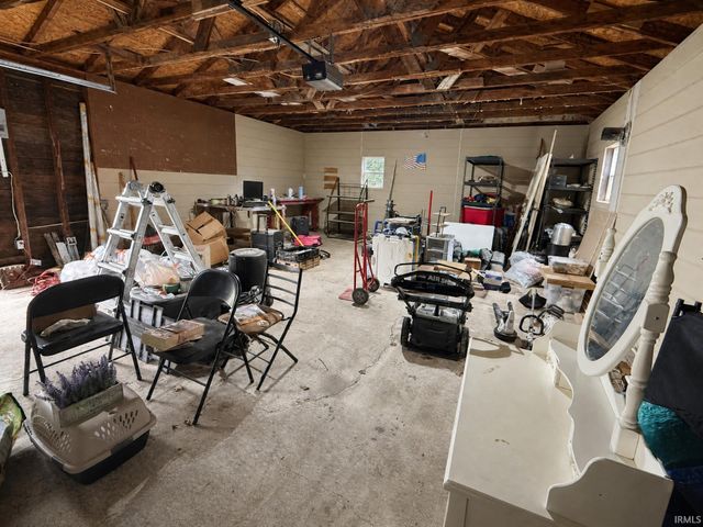 2504 E 13th Street, Muncie, IN 47302