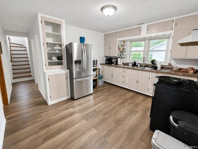 2504 E 13th Street, Muncie, IN 47302