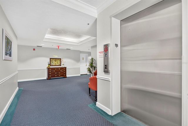 3731 SARASOTA SQUARE BOULEVARD 205D, Sarasota, FL 34238