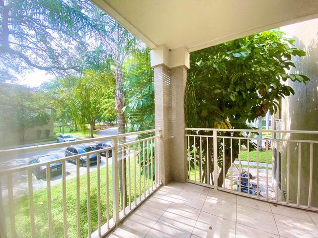 1705 Palm Cove Boulevard 201, Delray Beach, FL 33445