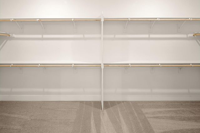 446 Canyon Creek Dr, Auburn, CA 95603