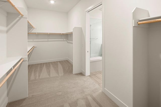 446 Canyon Creek Dr, Auburn, CA 95603