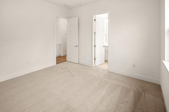 446 Canyon Creek Dr, Auburn, CA 95603