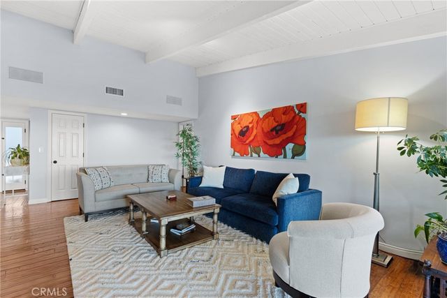 6022 Pat, Woodland Hills, CA 91367