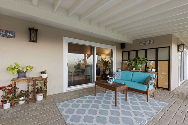 6022 Pat, Woodland Hills, CA 91367