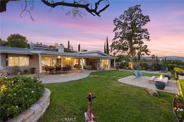 6022 Pat, Woodland Hills, CA 91367