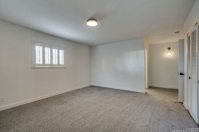 10019 Astronaut Dr, San Antonio, TX 78217