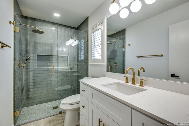 10019 Astronaut Dr, San Antonio, TX 78217