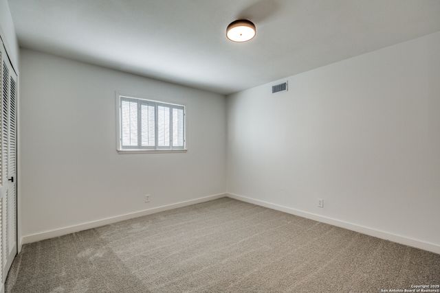 10019 Astronaut Dr, San Antonio, TX 78217