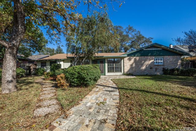 10019 Astronaut Dr, San Antonio, TX 78217