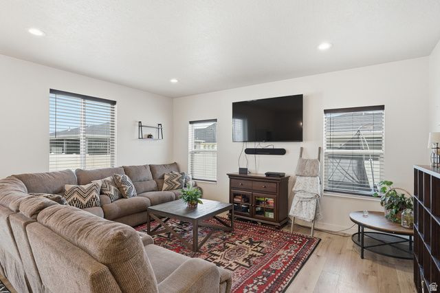 3065 N 3325 W, Plain City, UT 84404