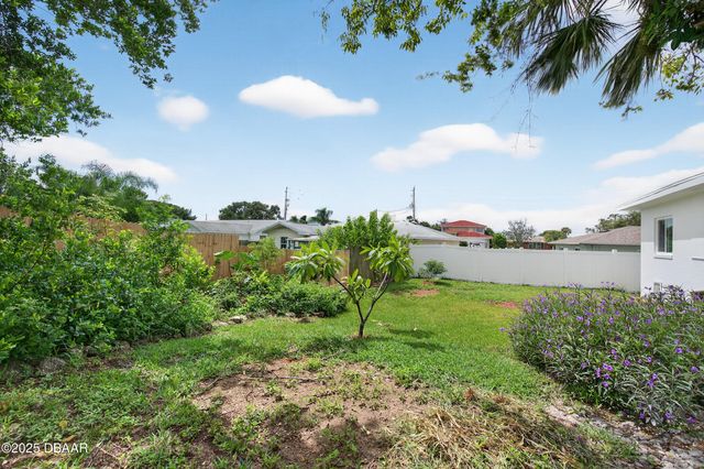 18 Bridgeport Road, Daytona Beach, FL 32118